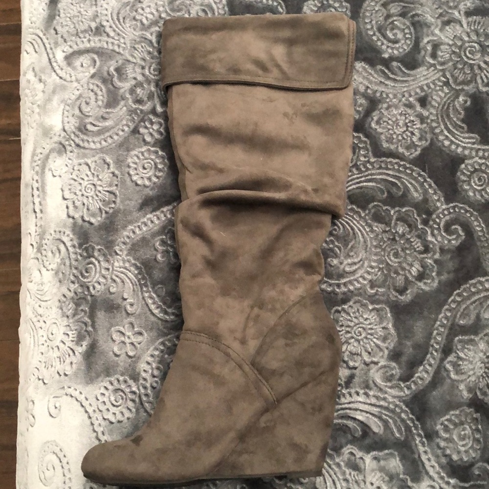 Nine West Grey Calf high, 3 in wedge heel.